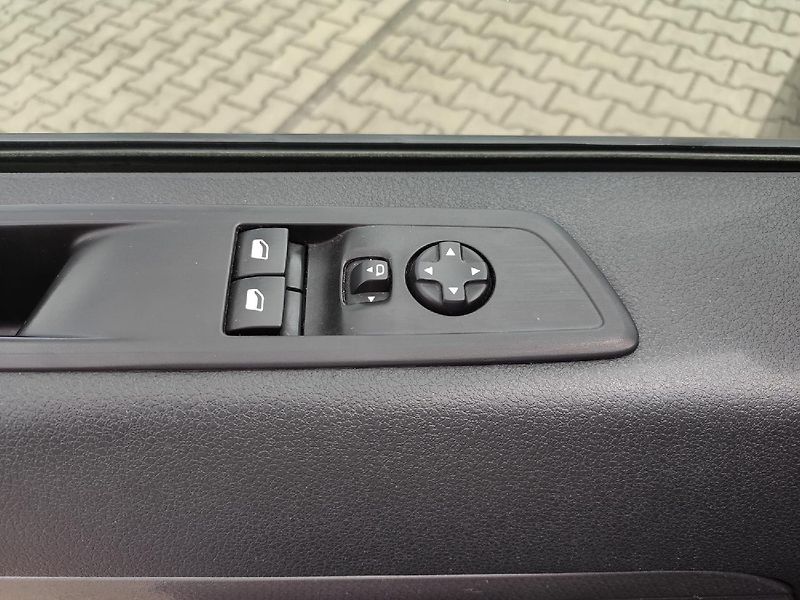 Citroën SpaceTourer (2017) 2.0 HDI MAN6 150k 1. majitel - fotka 27 z 33