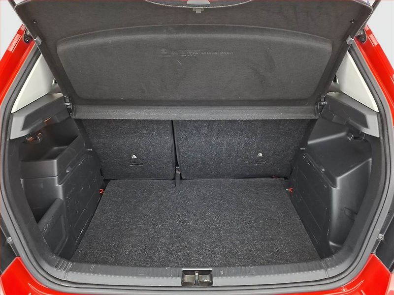 Škoda Fabia (2020) 1.0, ČR,1.maj, Park. senzory - fotka 13 z 15