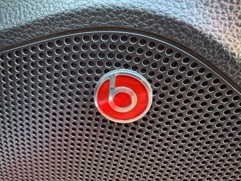 Seat Ateca (2019) 1.5TSi Full LED Navi Kamera - fotka 19 z 48