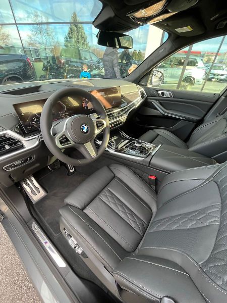 BMW X7 40ix Nezávislé Ventilace Masáž - fotka 12 z 27
