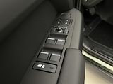 Land Rover Defender (2026) 110 D250 X-DYNAMIC SE AWD Aut - náhled 45