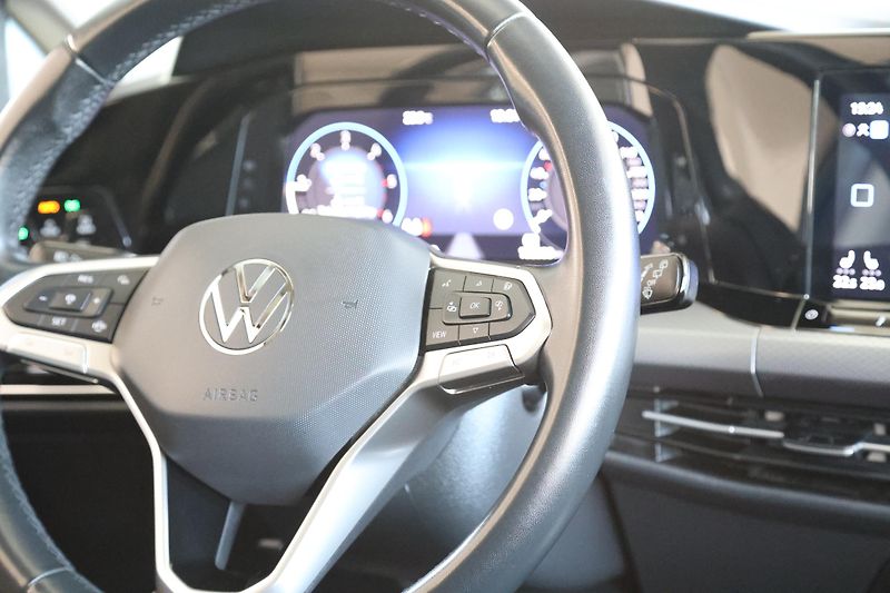 Volkswagen Golf Variant (2023) 2.0TDI LED Navi Tažné Display - fotka 27 z 39