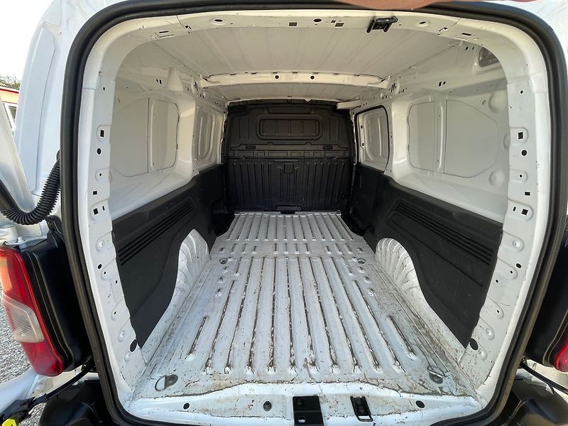 Toyota ProAce 1.5D-4D 75kW*L2H1*CZ*146tisKM - fotka 19 z 22