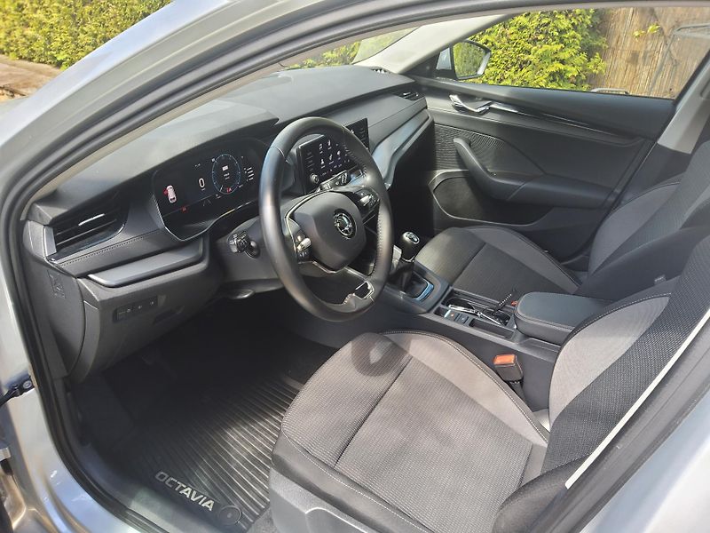 Škoda Octavia (2023) 2.0TDI 85kw Amb 1maj ČR tažné - fotka 7 z 26