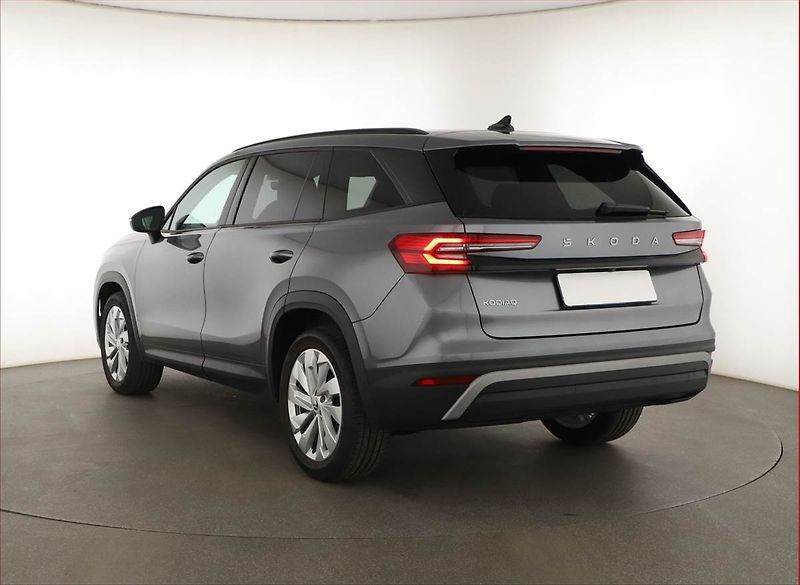 Škoda Kodiaq (2025) 1.5 TSI, Selection, FullLed - fotka 4 z 21