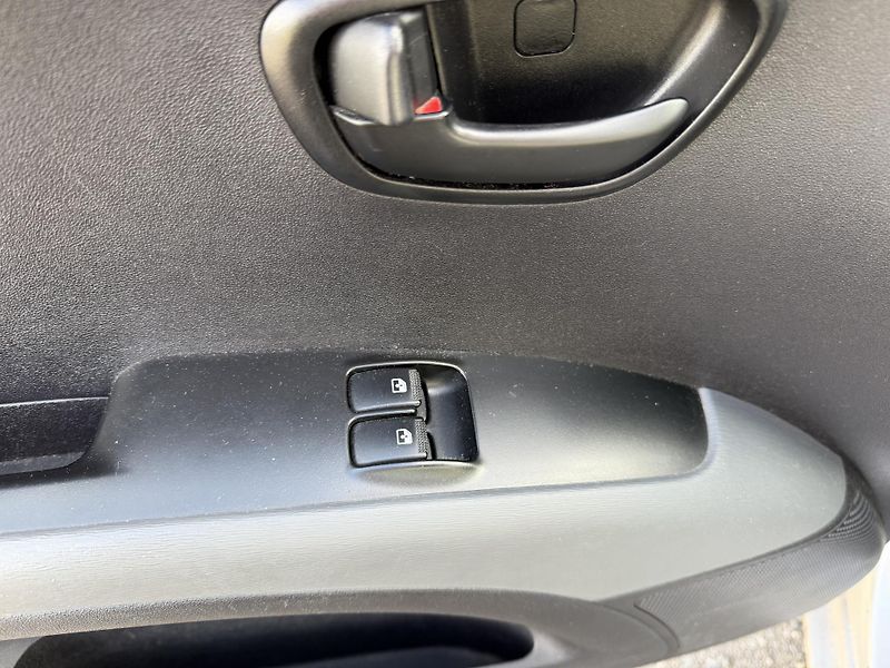 Hyundai i10 1.1i - fotka 14 z 22