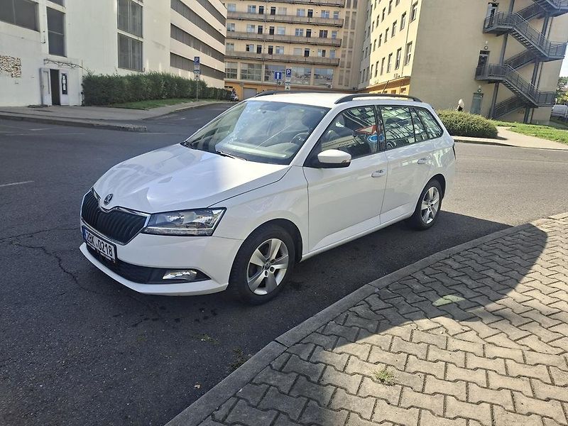 Škoda Fabia III kombi 1,0 TSi 2BK0218 - fotka 2 z 18