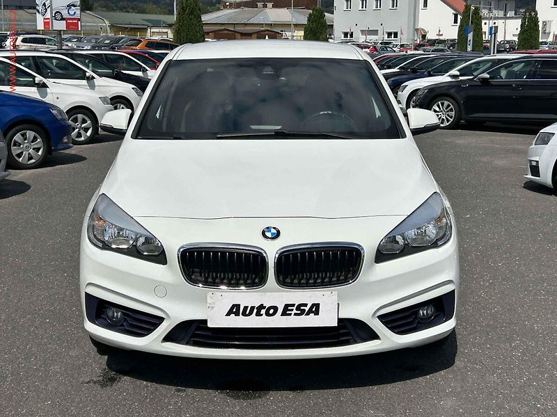 BMW Řada 2 (2016) 1.5i, ČR, autoAC, temp - fotka 2 z 19