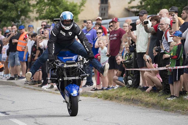 První červencová sobota byla v Rychtářově ve znamení mopedů. Moped rallye ho ovládla s čtyřiadvacátým ročníkem.