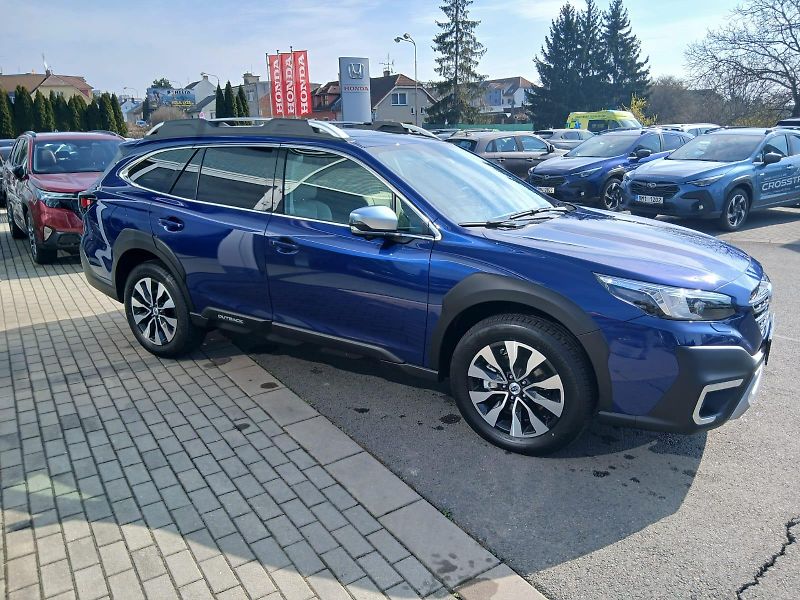 Subaru Outback (2025) 2.5i TOURING  *HARMAN KARDON* - fotka 7 z 14