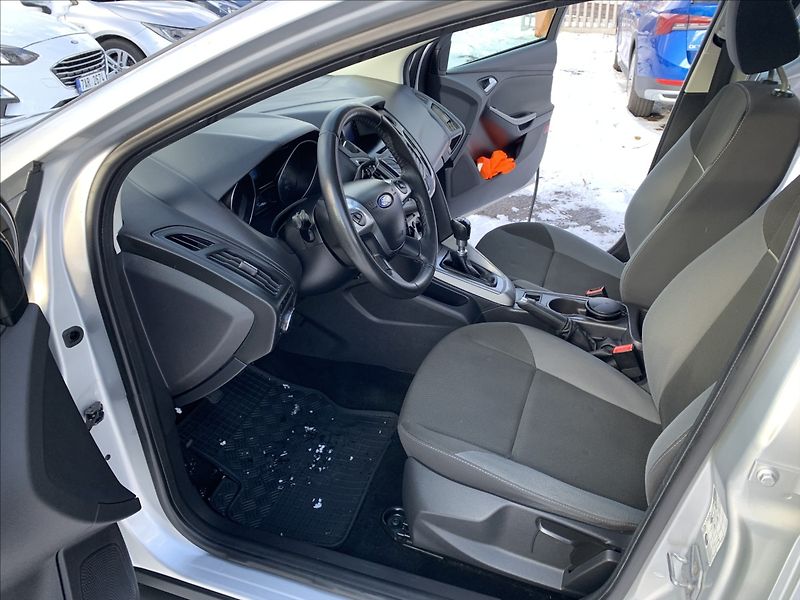 Ford Focus 1,6 TDCI,ČR - fotka 12 z 16