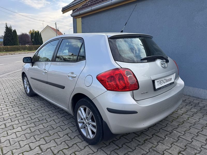 Toyota Auris 1,6VVT-i EXCLUSIVE, ČR - fotka 5 z 13