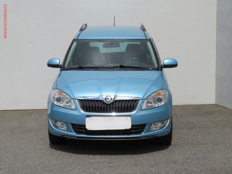 Škoda Roomster (2014) 1.2 TSi - fotka 2 z 3
