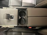 Land Rover Range Rover Velar 2,0 D200 DYNAMIC SE AWD - náhled 25