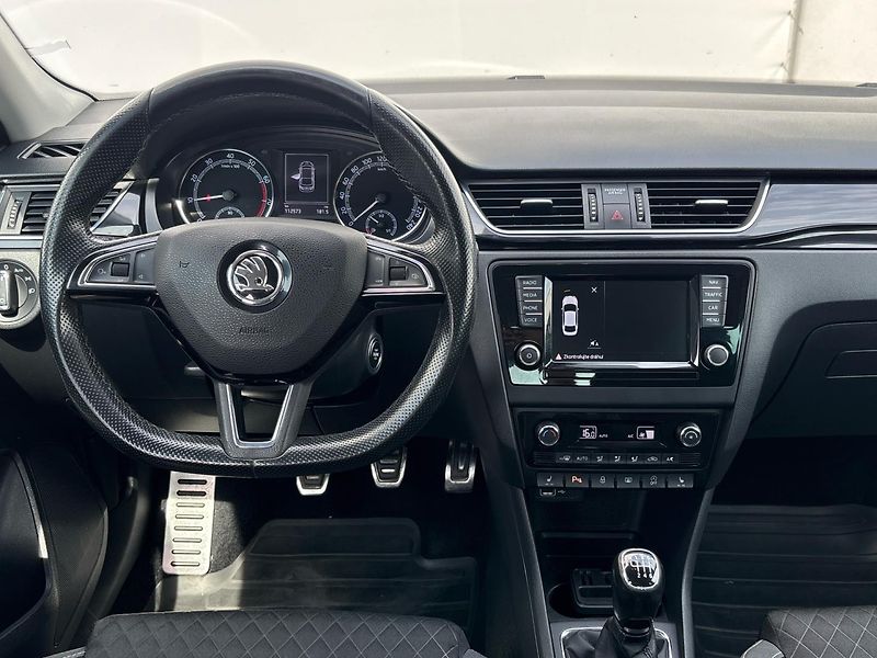 Škoda Rapid STYLE - fotka 18 z 27