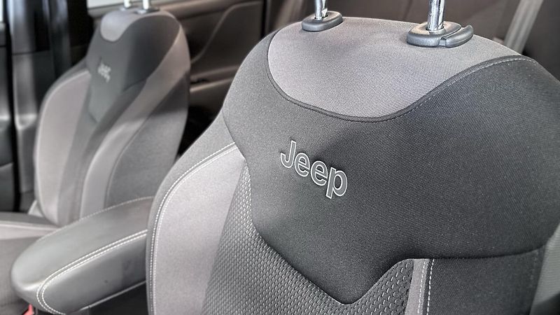 Jeep Renegade (2022) 1.3 T4 PHEV,REZERVOVÁNO  - fotka 21 z 26