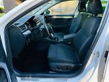 Škoda Superb 2.0TDI 1MAJITEL TAŽNÉ SERVISKA - náhled 28