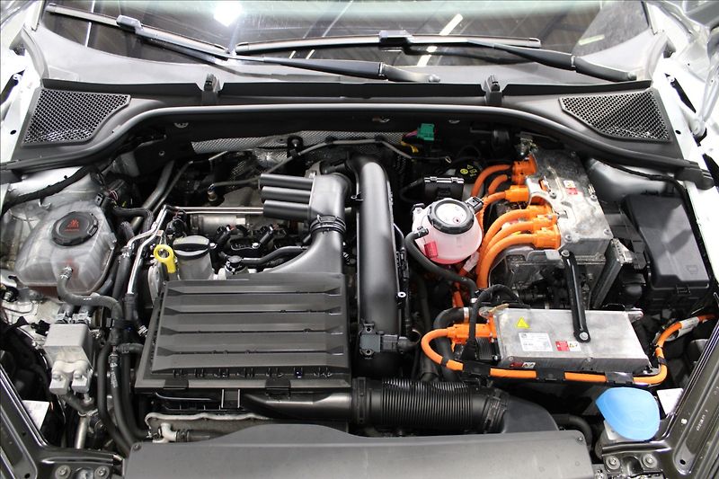 Škoda Octavia 1,4 TSI iV Style 1. majitel CZ - fotka 7 z 34