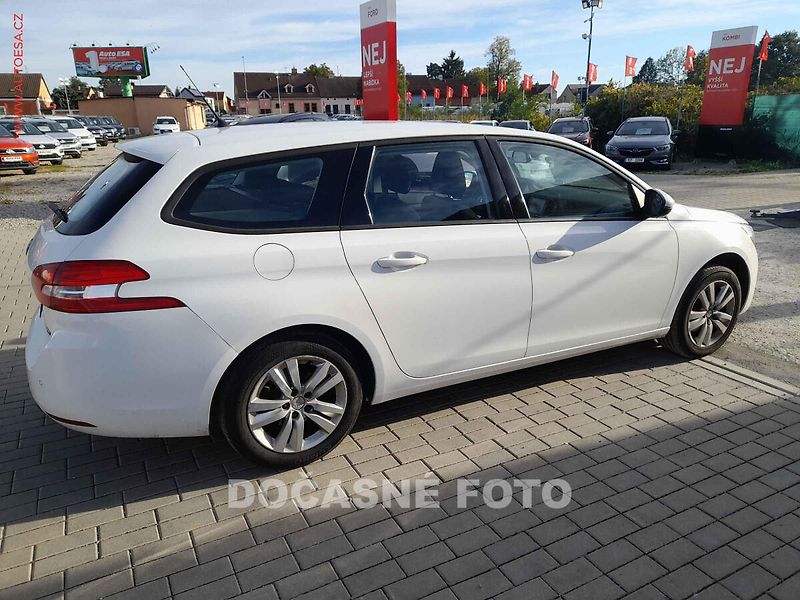 Peugeot 308 (2015) 1.6 HDi, ČR - fotka 2 z 3