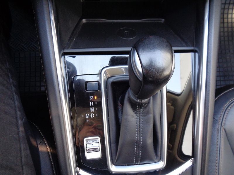 Mazda CX-5 2,5 AT,4x4,Ex-line,p.Komf,Z.P. - fotka 25 z 33