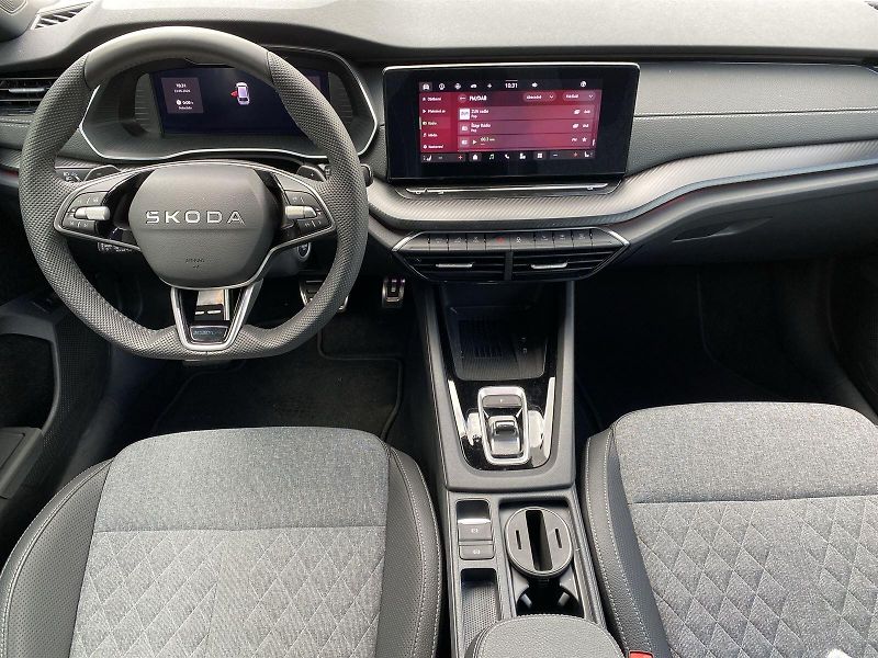 Škoda Octavia (2025) Combi 1.5 TSI DSG Sportline - fotka 4 z 39
