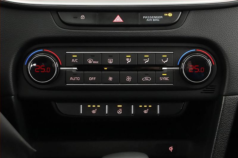 Kia Ceed (2025) Top 1.5 T-GDI - fotka 18 z 21