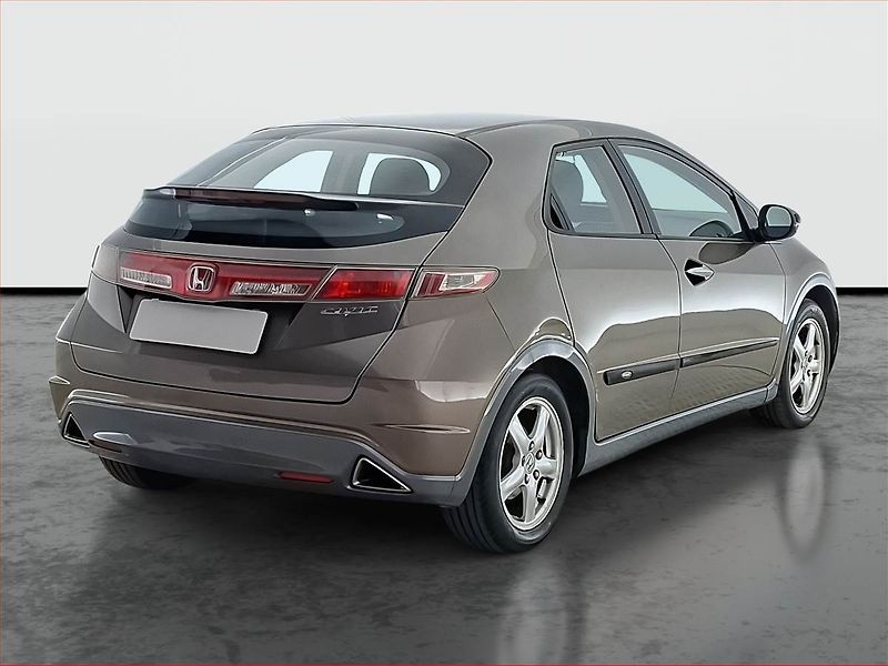 Honda Civic (2010) 1.4 i-VTEC, po STK - fotka 5 z 15