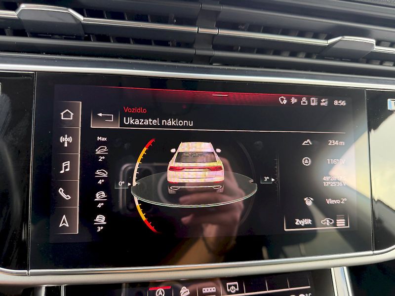 Audi Q8 (2021) 45 TDI 170kW Quattro - fotka 18 z 35