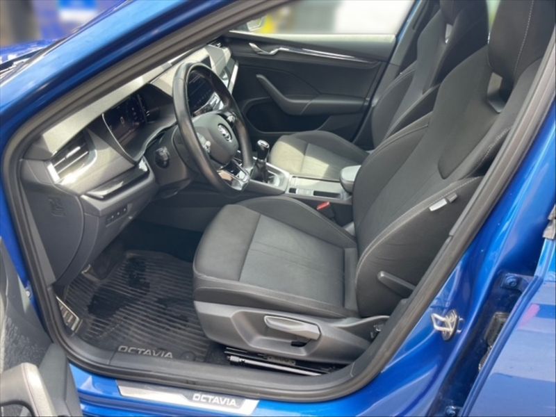 Škoda Octavia 1,5 TSI 110 Style - fotka 7 z 11