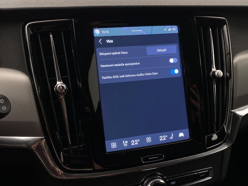 Volvo V90 T6 AWD RECHARGE CORE REZERVACE - fotka 59 z 60
