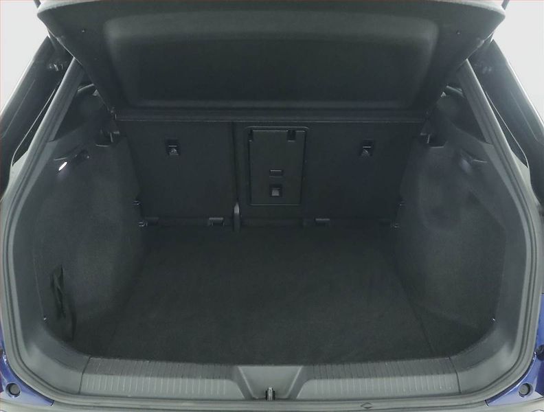 Volkswagen ID.4 (2020) 1st (82 kWh), SoH 89% - fotka 14 z 22