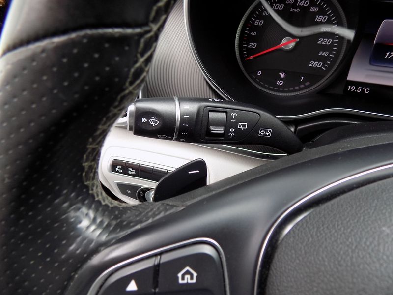 Mercedes-Benz Třídy V (2015) 250d/4-Matic/Long/Webasto/LED/ - fotka 27 z 36