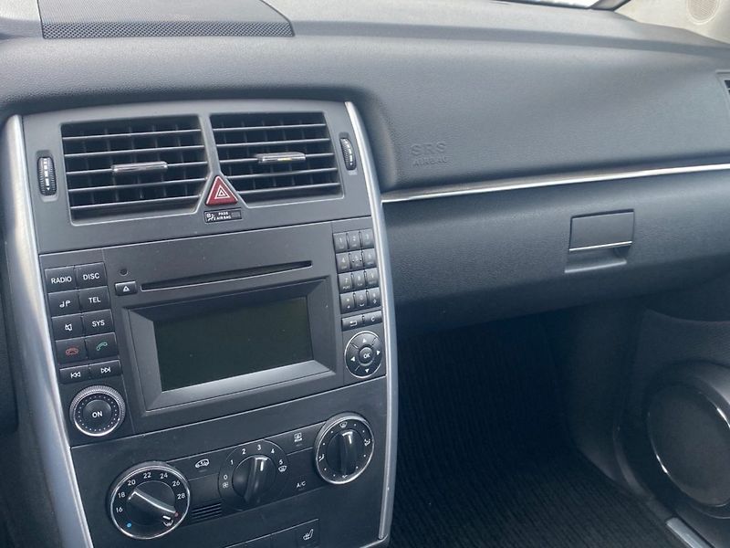 Mercedes-Benz Třídy B (2010) 180 CDI (80kW) - fotka 15 z 24