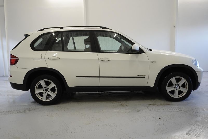 BMW X5 3.0d XDRIVE AUTOMAT - fotka 6 z 30