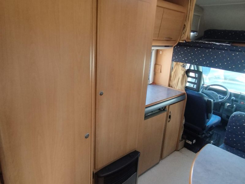 Fiat Ducato HYMER 1.9TD  - fotka 13 z 17