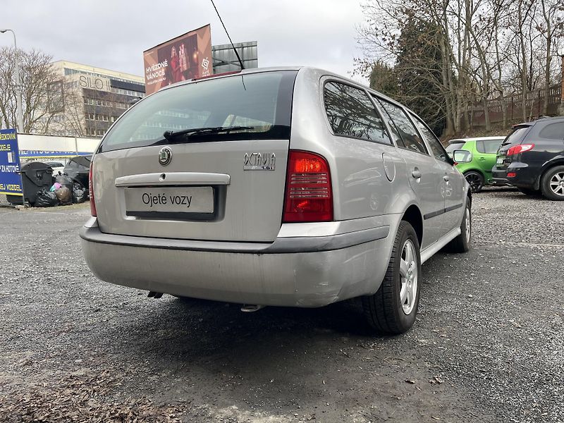 Škoda Octavia (2002) 1,6i 75 Kw Dig.Klima ASR - fotka 5 z 16
