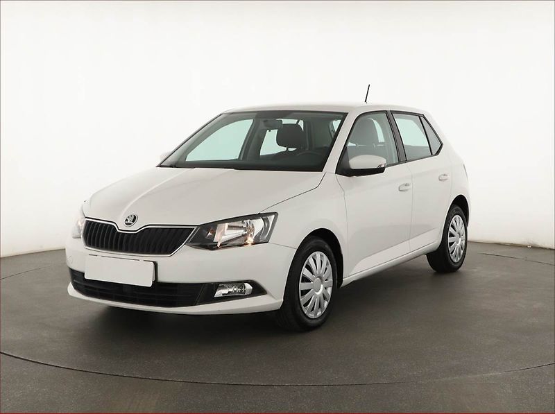 Škoda Fabia (2015) 1.2 TSI - fotka 2 z 12