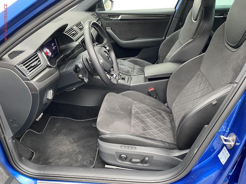 Škoda Superb (2022) 2.0 TDi, 2.maj,ČR, SportLine - fotka 9 z 19