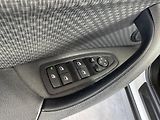 BMW X1 (2019) xDrive 18d AUT. LED NAVI TAŽNÉ - náhled 14