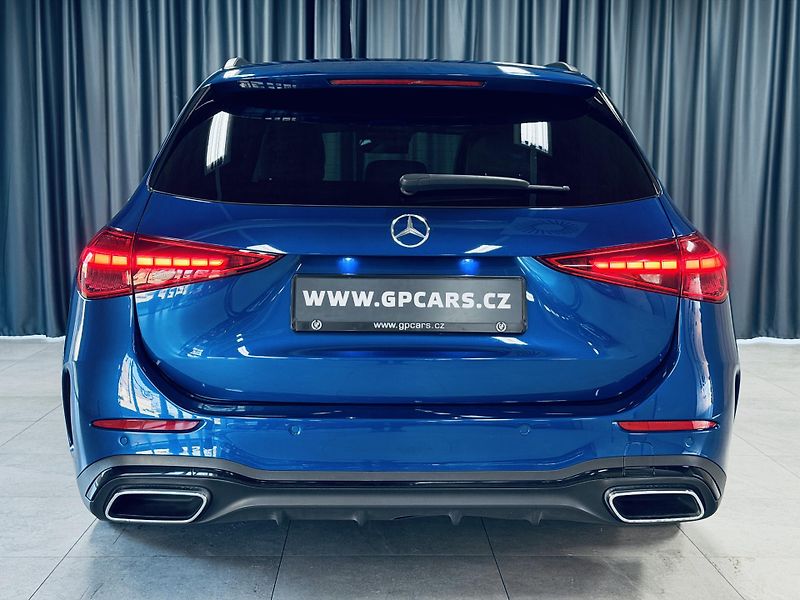 Mercedes-Benz Třídy C (2022) 200*AMG*ZÁRUKA*TAŽNÉ*NAPPA - fotka 7 z 42