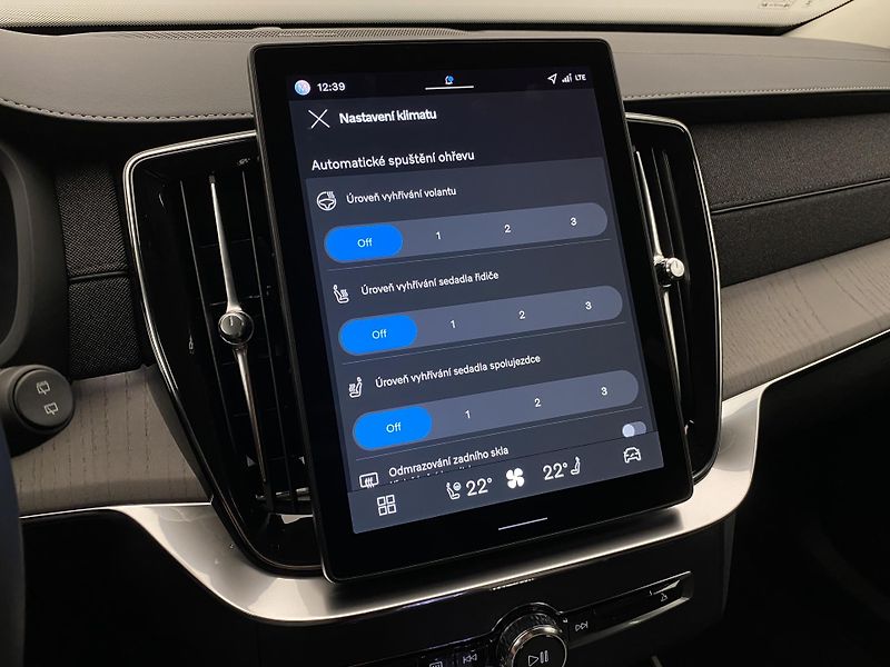 Volvo XC90 (2026) T8 AWD Plug-in DARK PLUS 7m - fotka 71 z 78