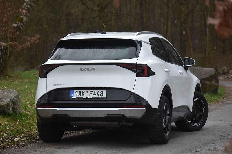 Kia Sportage je poctivě udělané a poměrně pohledné SUV.