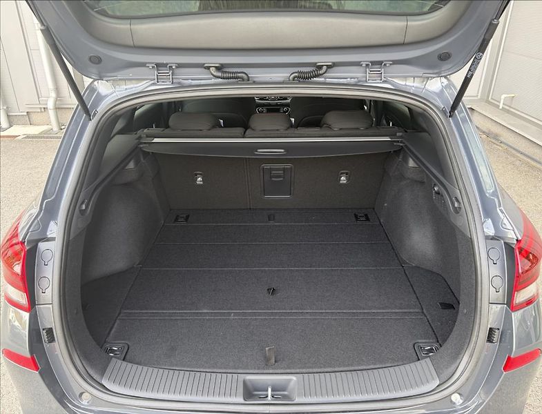 Hyundai i30 (2026) 1,6 T-GDI DCT  WG FL N Line - fotka 21 z 22