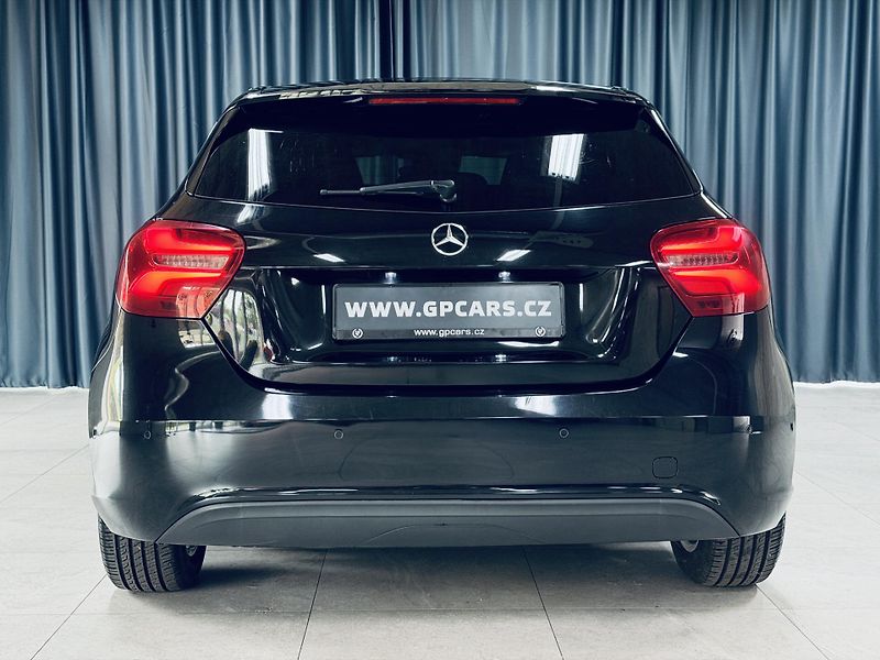 Mercedes-Benz Třídy A (2016) 180D*KAMERA*KEYLESS - fotka 6 z 39