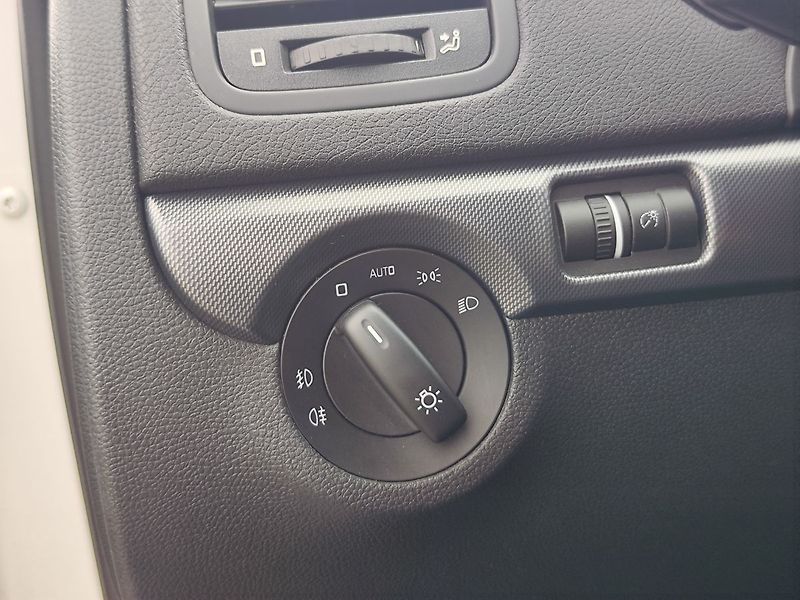 Škoda Yeti 2.0 TDI/103kW Ambition DSG - fotka 20 z 23