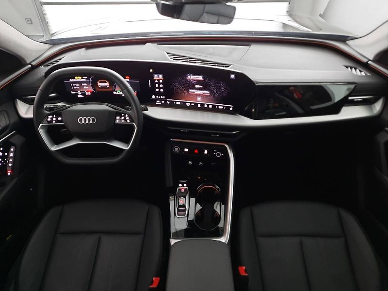 Audi Q5 (2025) S Line 2.0 TFSI quattro (150kW - fotka 5 z 25