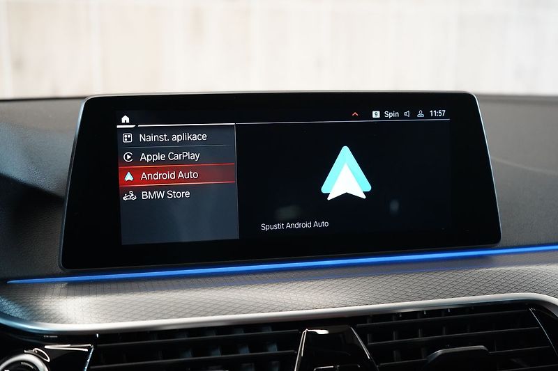 BMW Řada 5 540d xDrive, Tažné, Ventilace - fotka 39 z 49