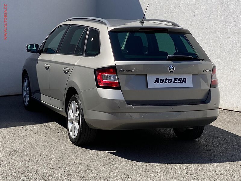 Škoda Fabia (2016) 1.2 TSi, Joy, +kola - fotka 4 z 17