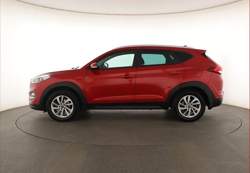 Hyundai Tucson (2016) 1.7 CRDi, Serv.kniha, Navi - fotka 3 z 20