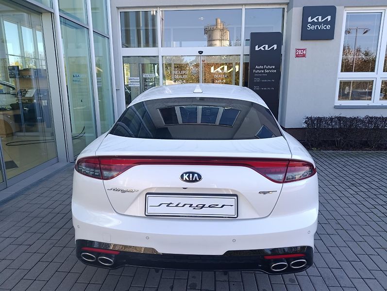 Kia Stinger (2021) 3.3. 269KW čr 1. Majitel - fotka 5 z 15